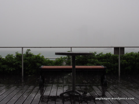 As the thick cloud rolls over the harbour, visibility was reduced to almost nothing.